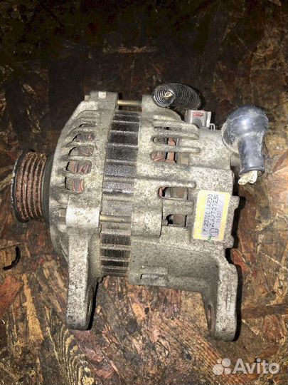 Генератор subaru Legacy BP5 23700AA230