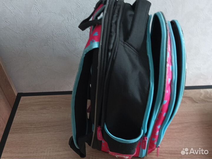 Рюкзак школьный для девочки