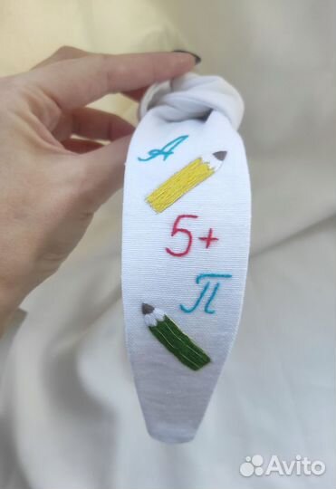 Ободок с вышивкой