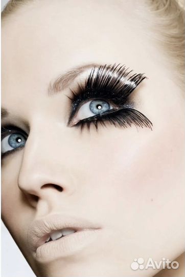 Наращивание ресниц на дому