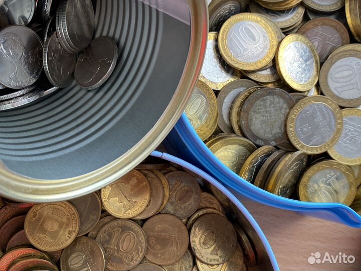 Юбилейные монеты