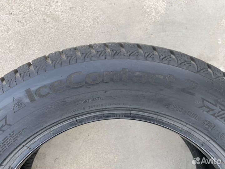 Continental IceContact 2 SUV 215/65 R17