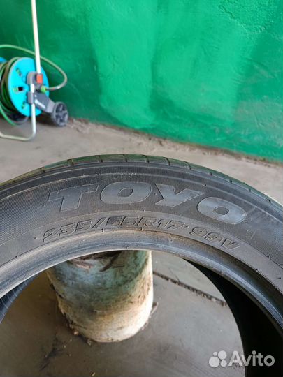 Toyo Observe Garit G6 235/55 R17