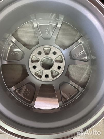 Диски Subaru Outback Forester R18