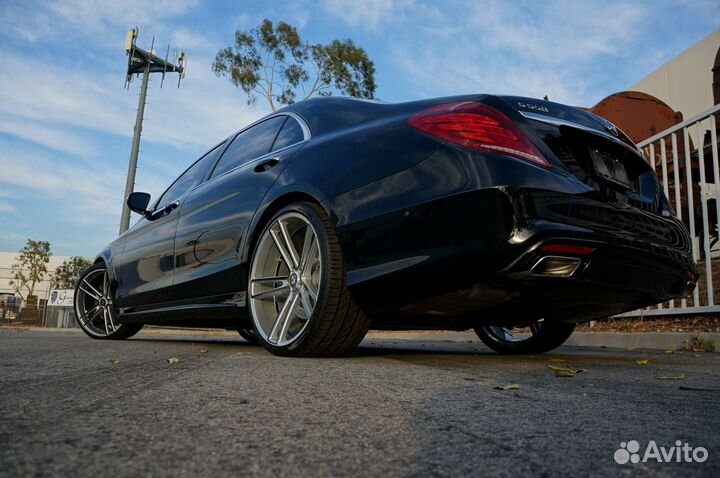 Диски Koko Kuture R22 на Range Rover Vogue Sport