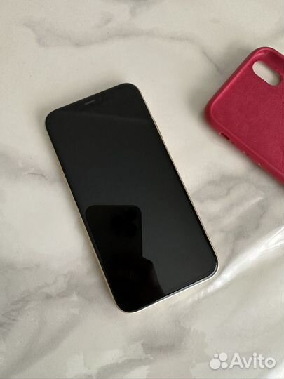 iPhone Xr, 128 ГБ