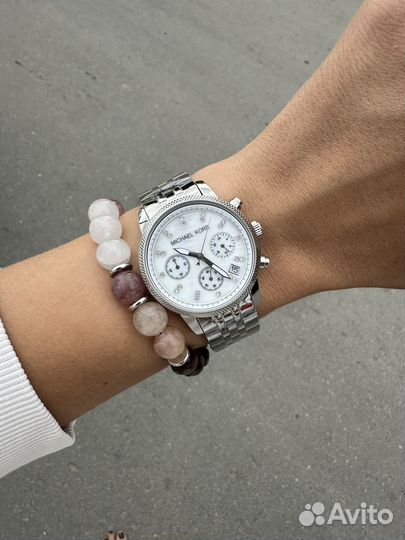 Женские часы в наличии