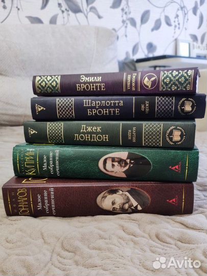 Продам книги