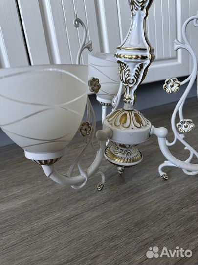 Люстра потолочная 3 плафона