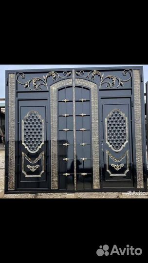 Кованые ворота для дома