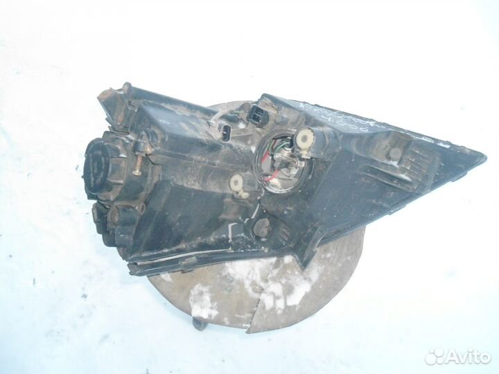 Фара б.у для а.м ssahgyohg-rextoh 1