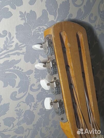 Классическая гитара бу