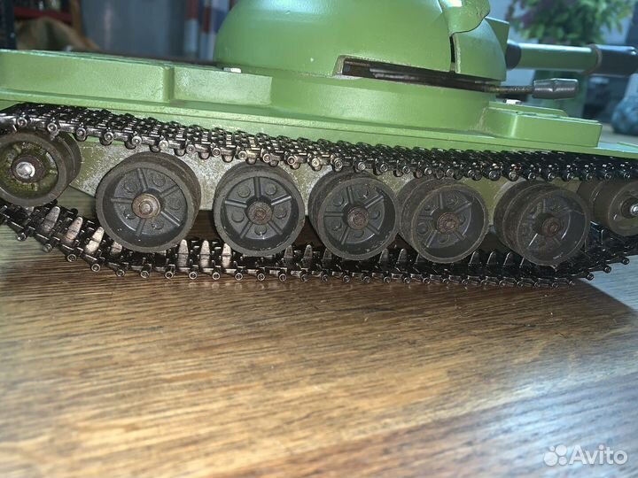 Игрушка танк машина СССР 