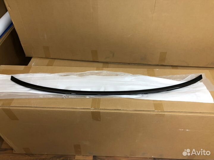 Спойлер BMW G20 CS стиль черный глянец