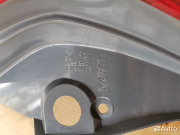 Фонарь задний правый hyundai solaris