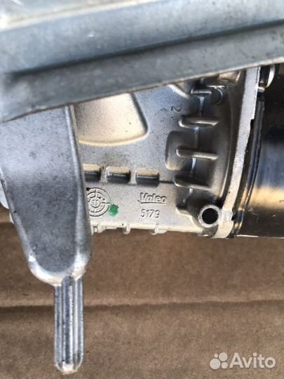 Моторчик стеклоочистителя задний Opel Zafira C