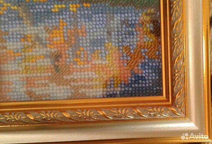 Картина вышитая бисером