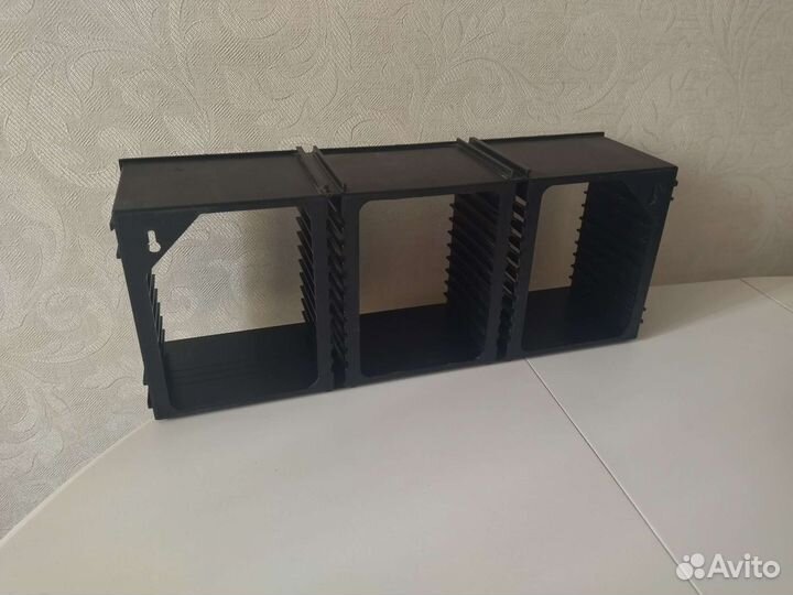 Полка для хранения CD/DVD дисков