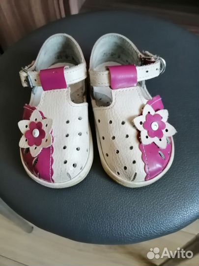 Сандалии для девочки