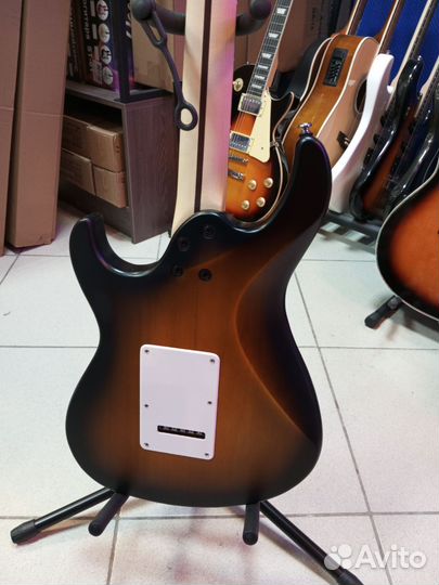 Электро гитара Cort G110