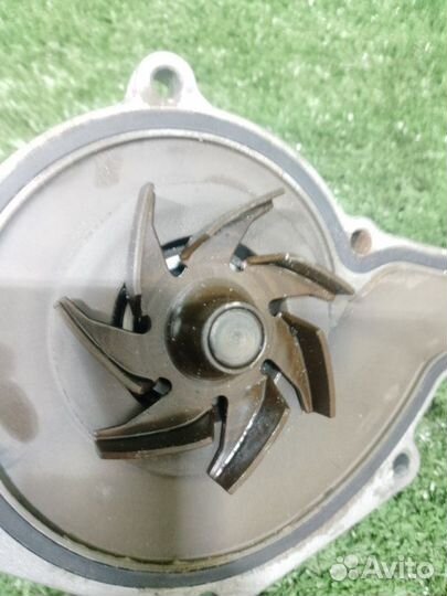 Помпа передняя Audi A6 C6 4F caja 2009