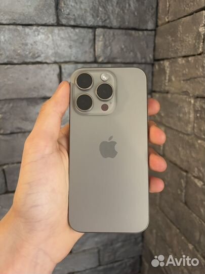 iPhone 15 Pro, 128 ГБ