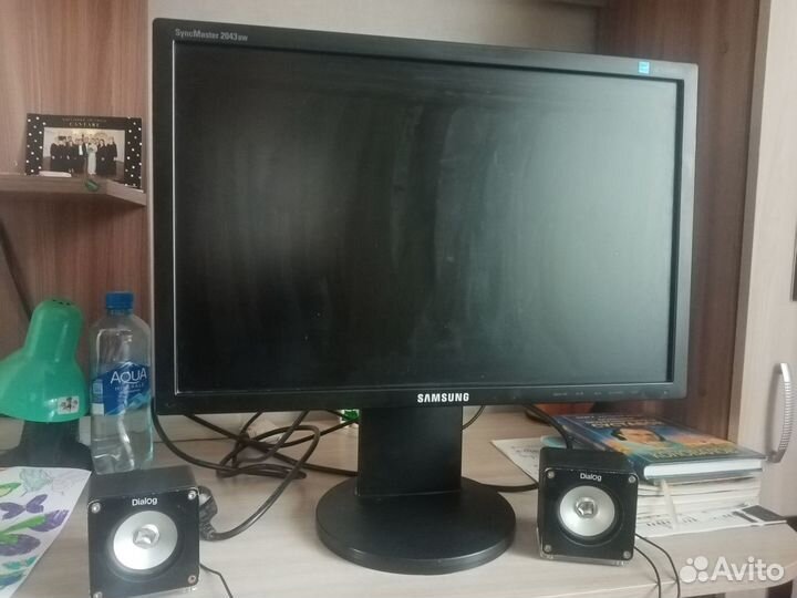 Монитор и колонки (можно отдельно)