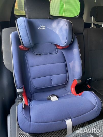 Автокресло britax roemer advansafix IV R