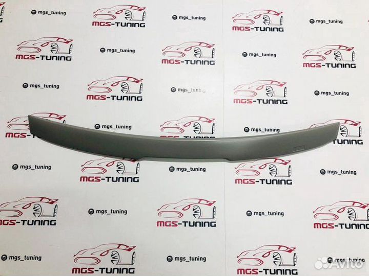 Спойлер на стекло BMW 5 E60 Под окрас (Тайвань)