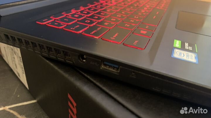 Ноутбук MSI gf63 thin