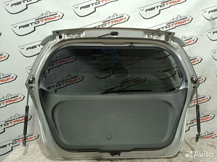 Дверь задняя honda FIT GD1 GD2 GD3 GD4 68100saaj30ZZ серебро, NH623M NA6030