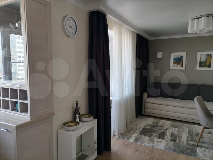 2-к. квартира, 71,7 м², 3/6 эт.