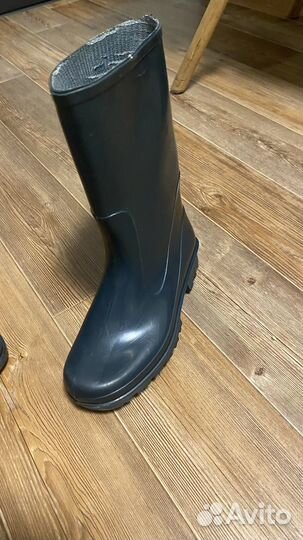 Женские резиновые сапоги
