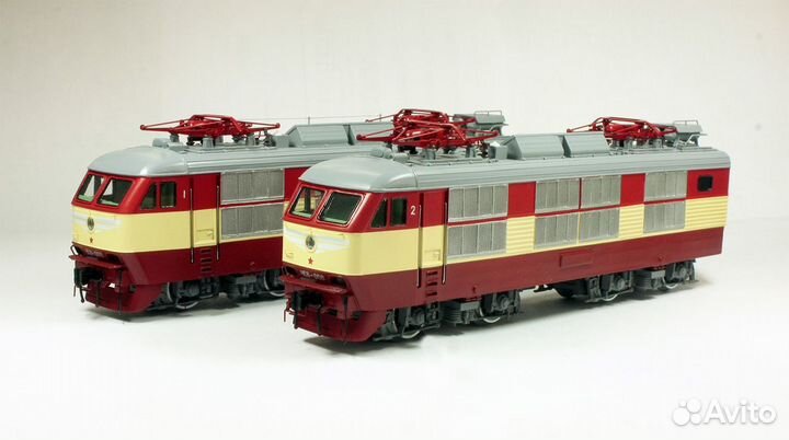 Железная дорога Электровоз чс-6 набор но 1/87