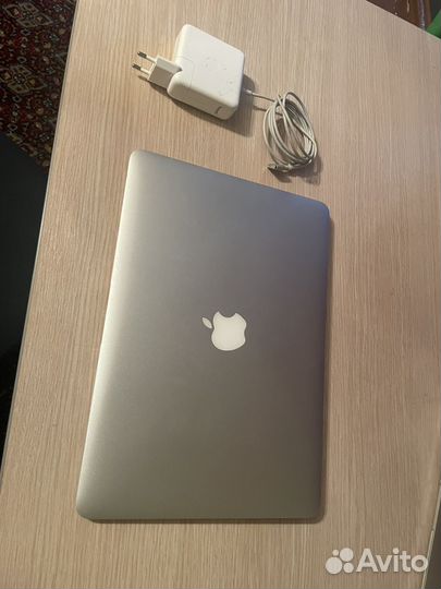 Macbook Air 13 2012 a1466 на запчасти