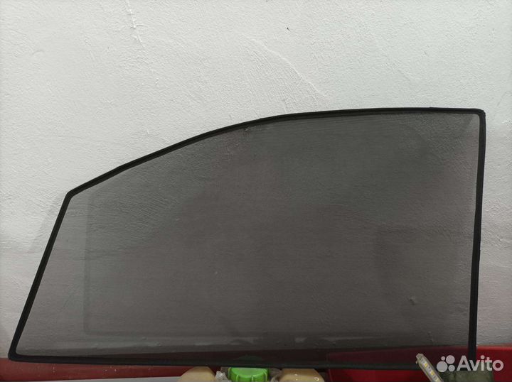 Каркасные шторки на тойоту Ноах 2шт.кузов ZR70