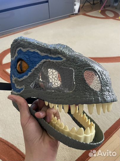 Продам маску динозавра (оригинал )