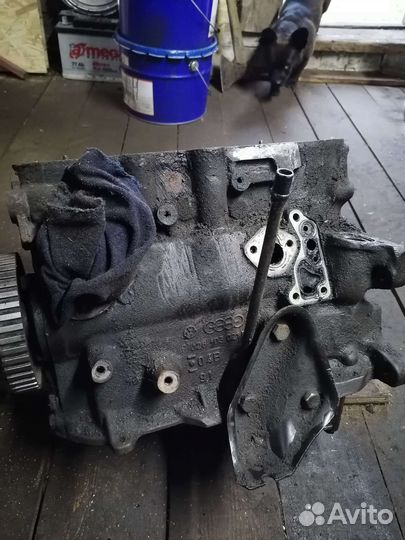 Блок двигателя audi 80