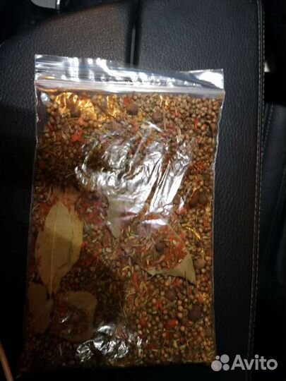 Живые и Варёные раки в Наличии с доставкой