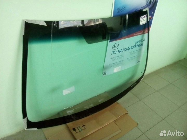 Лобовое стекло на Тойота Королла Toyota Corolla