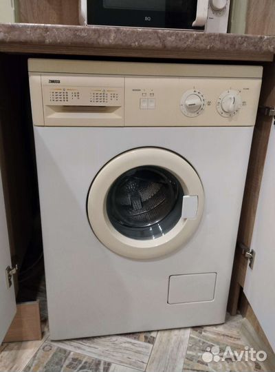 Стиральная машина zanussi