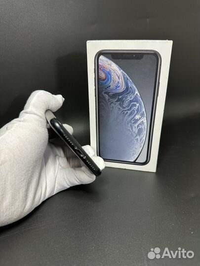 iPhone Xr, 64 ГБ