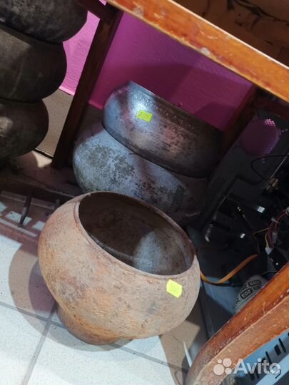 Горшки чугунки для Печи Старина Большие и малые