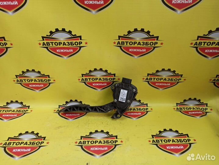 Педаль газа Nissan Teana J32