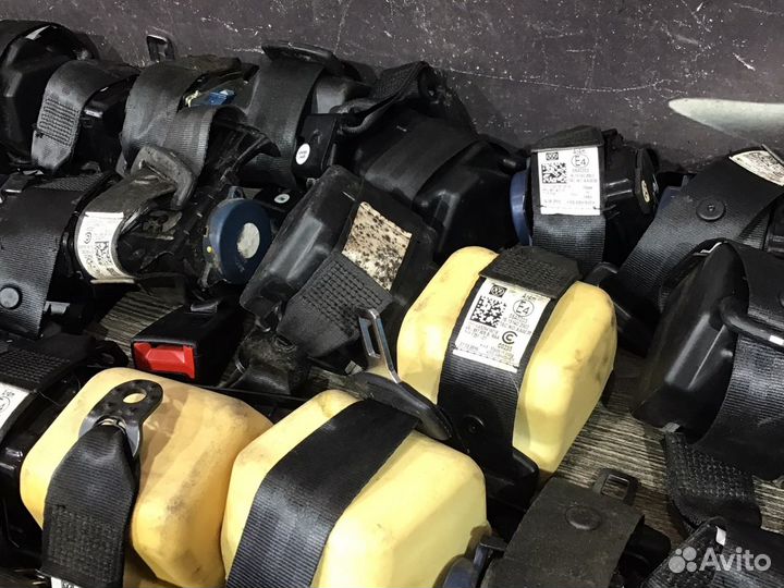 Ремни безопасности задние Volkswagen Polo
