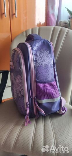 Школьный рюкзак
