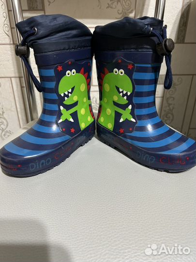 Резиновые сапоги