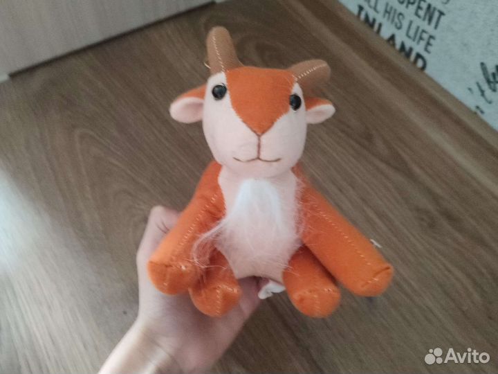 2 игрушки. Овечка и козел