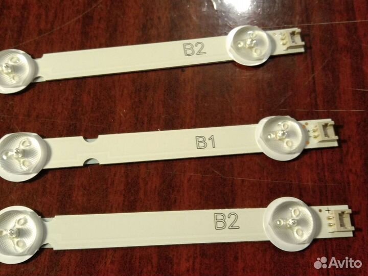 Новая 32 ROW2 1 V13 Rev 0.0 1 7/7/7 32LN 32LA