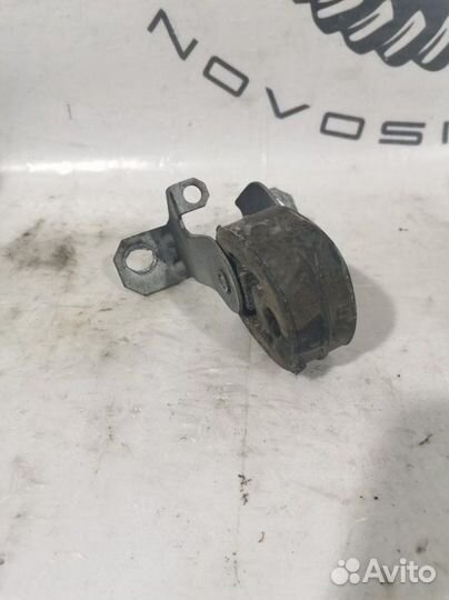 Крепление глушителя Audi A4 (B8, 8k5) 2007-2015